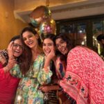Mukti Mohan Instagram - My days my nights my lifelines I LOVE YOU BEYOND Tina Dida Chika Akka I know how to live to the fullest , travel, learn and go beyond my potential only because of your love and prayers!! I’m so proud to be called your sisters in this lifetime and beyond! God make me your sister in every life 🙏🏼 wish you JOY, PYAAR and lots of adventures 😇🤍 Happy Birthdayyyyy @kmohan12 @mohanshakti
