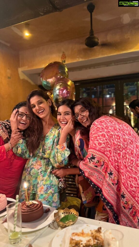 Mukti Mohan Instagram - My days my nights my lifelines I LOVE YOU BEYOND Tina Dida Chika Akka I know how to live to the fullest , travel, learn and go beyond my potential only because of your love and prayers!! I’m so proud to be called your sisters in this lifetime and beyond! God make me your sister in every life 🙏🏼 wish you JOY, PYAAR and lots of adventures 😇🤍 Happy Birthdayyyyy @kmohan12 @mohanshakti