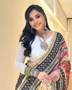 Muskan Bamne Instagram - ❤️ 

Outfit: @s.a_fashion_house 
Styled : @_heena1396