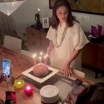 Nadhiya Instagram - Celebrating with ur near and dear ones is always special🥰🤗… thank you everyone for ur warm bday wishes yesterday and the wonderful videos u put together … love always💝 @bohoartisanalsoaps @jumana.bengali @sheetalscorepilates @clarabellesaldanha @lathasdrop @kavitabhupathichadda @shrutiv11 @gaurisharmatripathi @makeupbysmita @malini.patel @shwvenkat @thedearist #celebrations # birthdays #memories #friendships #girlfriends