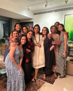 Nadhiya Instagram - Celebrating with ur near and dear ones is always special🥰🤗… thank you everyone for ur warm bday wishes yesterday and the wonderful videos u put together … love always💝

@bohoartisanalsoaps
@jumana.bengali
@sheetalscorepilates
@clarabellesaldanha
@lathasdrop
@kavitabhupathichadda
@shrutiv11
@gaurisharmatripathi
@makeupbysmita
@malini.patel
@shwvenkat
@thedearist 

#celebrations # birthdays #memories #friendships #girlfriends