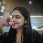 Naina Ganguly Instagram - ¨Smile at strangers and you just might change a life¨. ❤️❤️ . . . . . . . . . . . . . . . . . . #igpost #igdaily #iggood #instapost #instafashion #instagram #instamood #weekend #weekendvibes #saturday #smilealways #smilemore #smilechallenge #smileandshine #picoftheday #photooftheday #potd #lookoftheday #bestoftheday #tollywood #tollywoodactress #nainaganguly