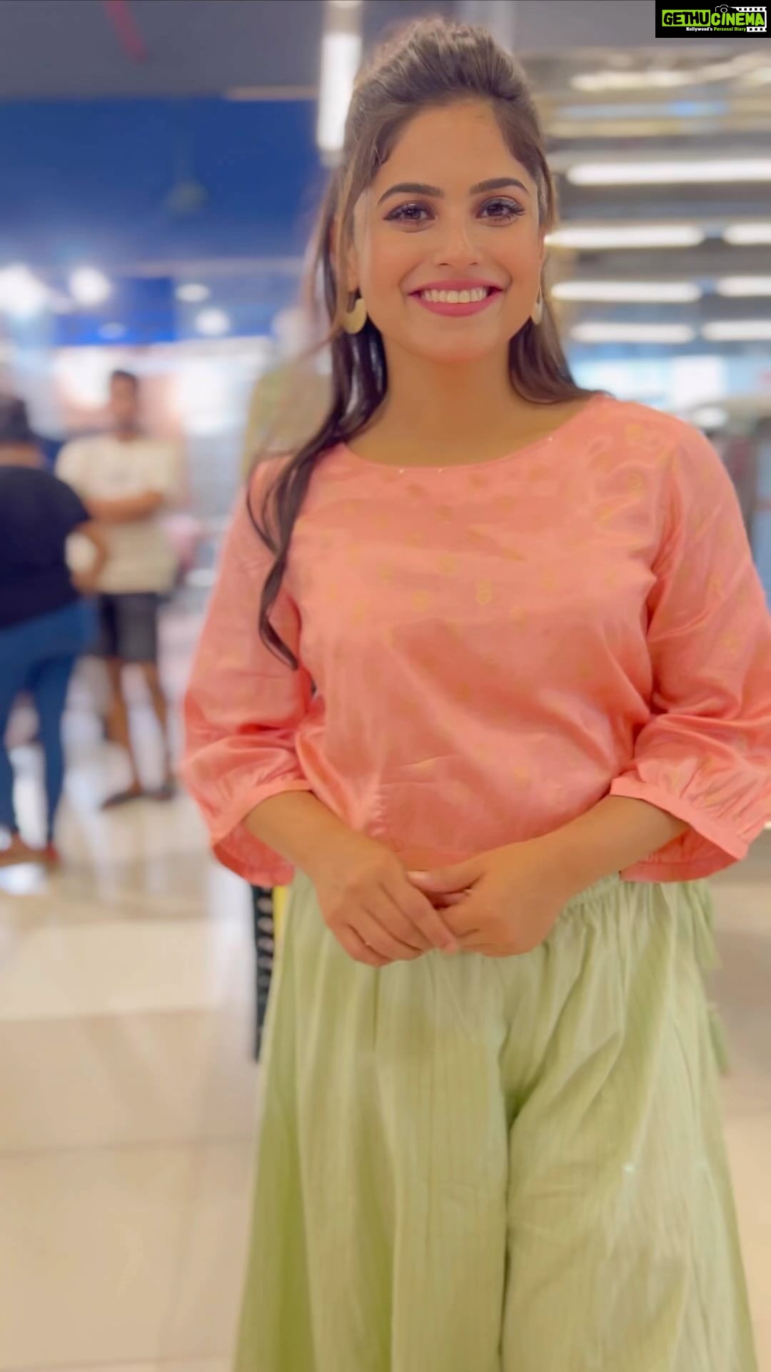 Naina Ganguly Instagram - She was a free bird one minute: queen of the world and laughing.🦋 . . . . . . . . . . . . . . . . . . . . . #reelsvideo #reelsinstagram #reelitfeelit #reels #reelkarofeelkaro #reelindia #feelitreelit #feelkaroreelkaro #feelkorboreelkorbo #trendingreels #trendingsongs
