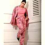 Naina Ganguly Instagram – The beauty of being your own boss is being your own damn Boss. 🩷

📷 @photographer_sourav_26 
👗 @ajitakolkata 
Styling by @subrata4462 
Makeup & Hair by @baban.islam.54 Rongbong Studio