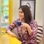 Naina Ganguly Instagram - Sunday Morning + Good Coffee = Happiness. ❤️ ☕️ . . . . . . . . . . . . . . . . . #igpost #igdaily #iggood #goodvibes #goodvibesonly #sunday #sundayvibes #morning #morningvibes #coffee #coffeelover #instagood #instapost #instafashion #instadaily #ootd #ootdindia #ootdfashion #picoftheday #photooftheday #lookoftheday #bestoftheday #nainaganguly Bollywood Cafe