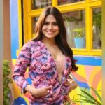 Naina Ganguly Instagram - Her eyes had all the madness of new love! 💜 . . . . . . . . . . . . . . . . #igers #igdaily #igpost #igdaily #igaddict #instagood #instapost #instadaily #instagram #instafashion #ootd #ootdfashion #indiangirls #fashion #fashionista #fashionstyle #picoftheday #photooftheday #lookoftheday #bestoftheday #tollywood #tollywoodactress #nainaganguly Bollywood Cafe