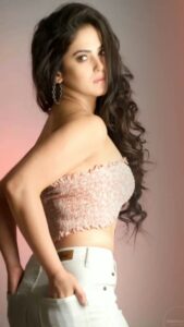 Naina Ganguly Instagram - Can you count the pictures? 
.
.
.
.
.
.
.
.
.
.
.
.
.
.
.
.
.
#trendingreels #tumtak #feelitreelit #feelkaroreelkaro #feelkorboreelkorbo #newreel #newreels #reelsvideo #reels #reelsinstagram #trendingreels #trendingsongs #tollywoodactress #tollywood #nainaganguly