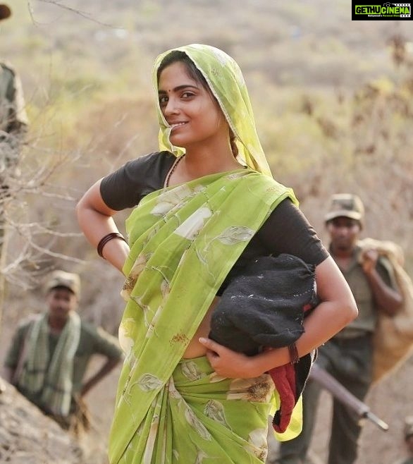 Naina Ganguly Instagram - What’s behind on that innocent face? #DHAHANAM is now streaming live on @mxplayer . 📷 @siddusomisetti . . . . . . . . . . . . . . . . . . . . . . . . #dhahanam #dhahanamonmxplayer #mxplayer #mxplayerwebseries #mxplayeroriginals #mxplayerwebseriess #indianwebseries #webseries #indianactress #actress #actresslife #tollywood #tollywoodactress #nainaganguly