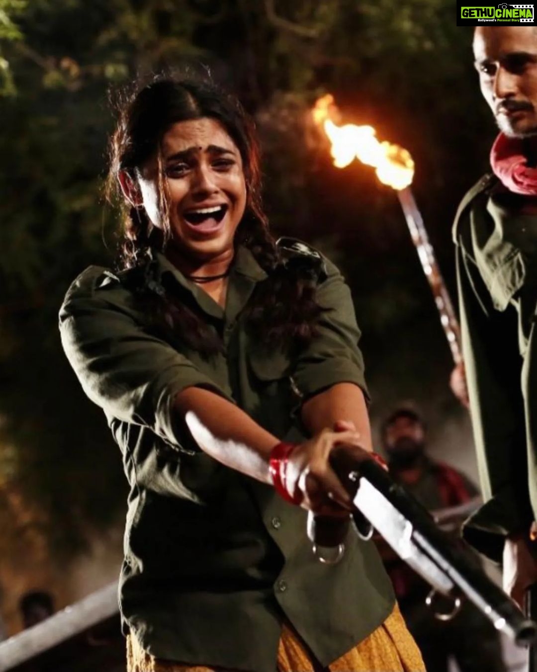 Naina Ganguly Instagram - She may look innocent, but she knows how to leave her mark. πͺ π #DHAHANAM is now streaming live on @mxplayer @rgvzoomin @agasthya_click π· @siddusomisetti . . . . . . . . . . . . . . . . . . . #dhahanam #mxplayer #mxplayerwebseries #mxplayeroriginals #indianwebseries #webseris #igers #igdaily #instagram #instagood #instamood #expression #expressionqueen #actress #actresslife #tollywood #tollywoodactress #nainaganguly