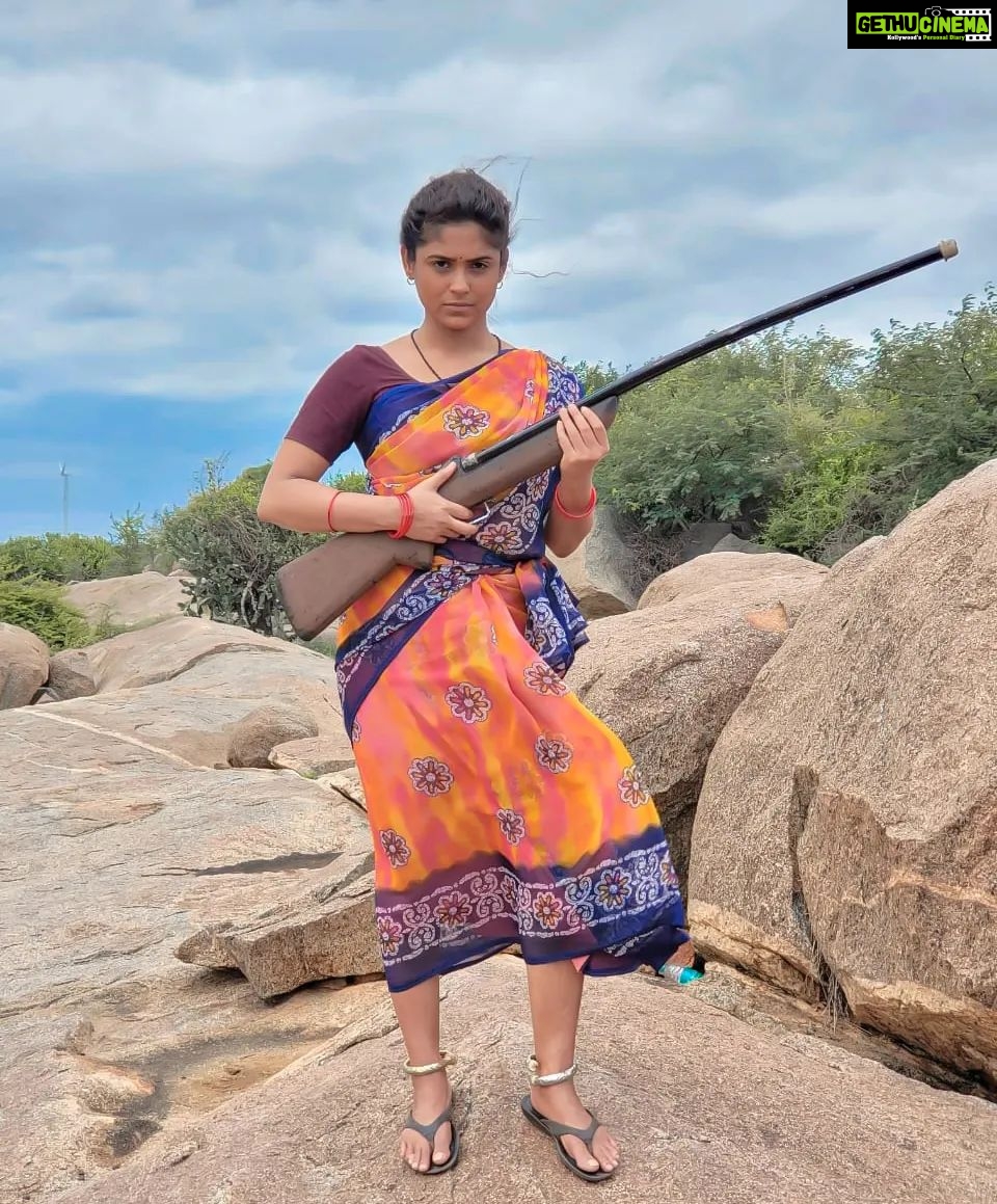 Naina Ganguly Instagram - Meet 'Pavani' , a naxal woman in #DHAHANAM. The heights of revenge DHAHANAM series streaming from APRIL 14 th only on @mxplayer @rgvzoomin @agasthya_click . . . . . . . . . . . . . . . . . . . . #indianwebseries #dahanam #mxplayer #mxoriginalseries #MXOriginalSeries #rgv #nainaganguly #indianactress #actress #actresslife #igpost #igersindia #igindia #igdaily #insta #instagood #instafam #picoftheday #photooftheday