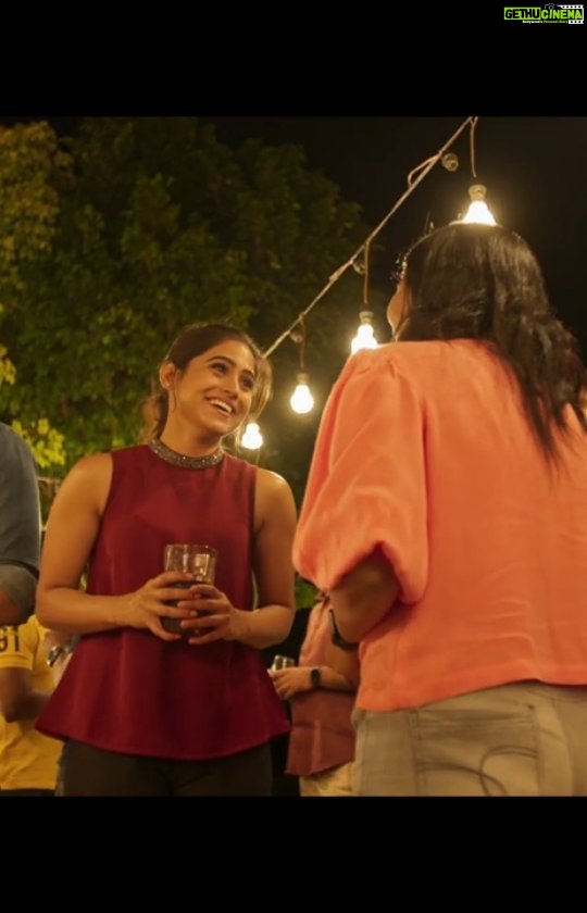 Naina Ganguly Instagram - One of my favorite song from #MalliModalaindi. #ThaareTheerame @sumanth_kumar @varshini_sounderajan @nainaganguly @pavani9_reddy @manjulaghattamaneni @vennelakish @tej_uppalapati @anuprubensmusic @zee5telugu