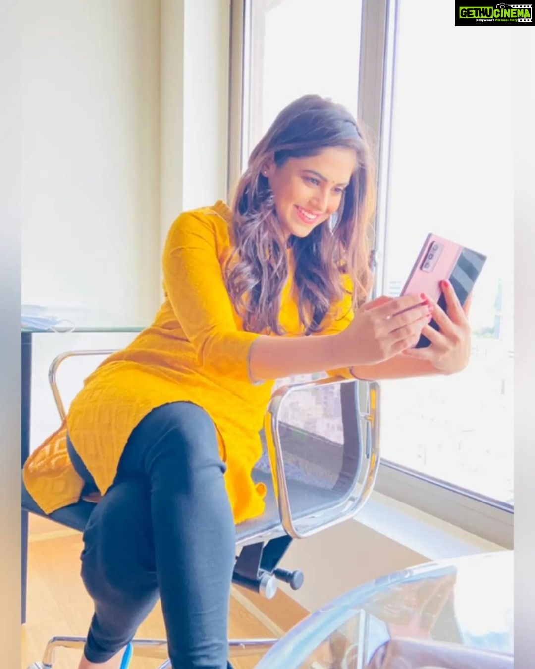 Naina Ganguly Instagram - Are you guys excited to meet #Pavithra ? #MalliModalaindi World Digital Premiere 11th February exclusively on #ZEE5. #WorldDigital Premiere #Malli ModalaindiOnZEE5 #LifeAfterDivorce #Premieres 11th Feb #ZEE5 # BlockbusterMovie #TeluguCinema @sumanth_kumar @varshini_sounderajan @nainaganguly @pavani9_reddy @keerthi_kumar_tg @suhasinihasan @manjulaghattamaneni @vennelakish @tej_uppalapati @anuprubensmusic
