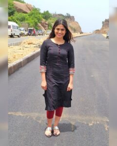 Naina Ganguly Instagram - Hey, What's up guys? What's your 31st plan? 
.
.
.
.
.
.
.
.
.
.
.
.
.
.
.
.
.
.
.
.
.
#igersindia #igpost #igindia #igdaily #igers #instagood #insta #instafam #instafashion #instamood #instagram #traditional #traditionalwear #indianwear #ootd #ootdfashion #cute #smile #girl #photo #photooftheday #picoftheday #potd #lookoftheday #bestoftheday #southindianactress #tollywood #tollywoodhotactress #nainaganguly