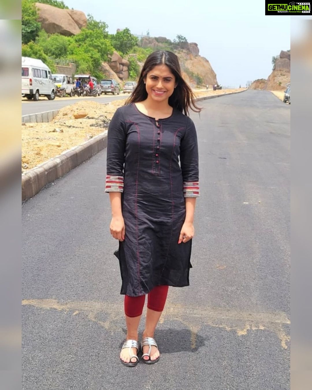 Naina Ganguly - 22.7K Likes - Hey, What's up guys? What's your 31st plan?
.
.
.
.
.
.
.
.
.
.
.
.
.
.
.
.
.
.
.
.
.
#igersindia #igpost #igindia #igdaily #igers #instagood #insta #instafam #instafashion #instamood #instagram #traditional #traditionalwear #indianwear #ootd #ootdfashion #cute #smile #girl #photo #photooftheday #picoftheday #potd #lookoftheday #bestoftheday #southindianactress #tollywood #tollywoodhotactress #nainaganguly