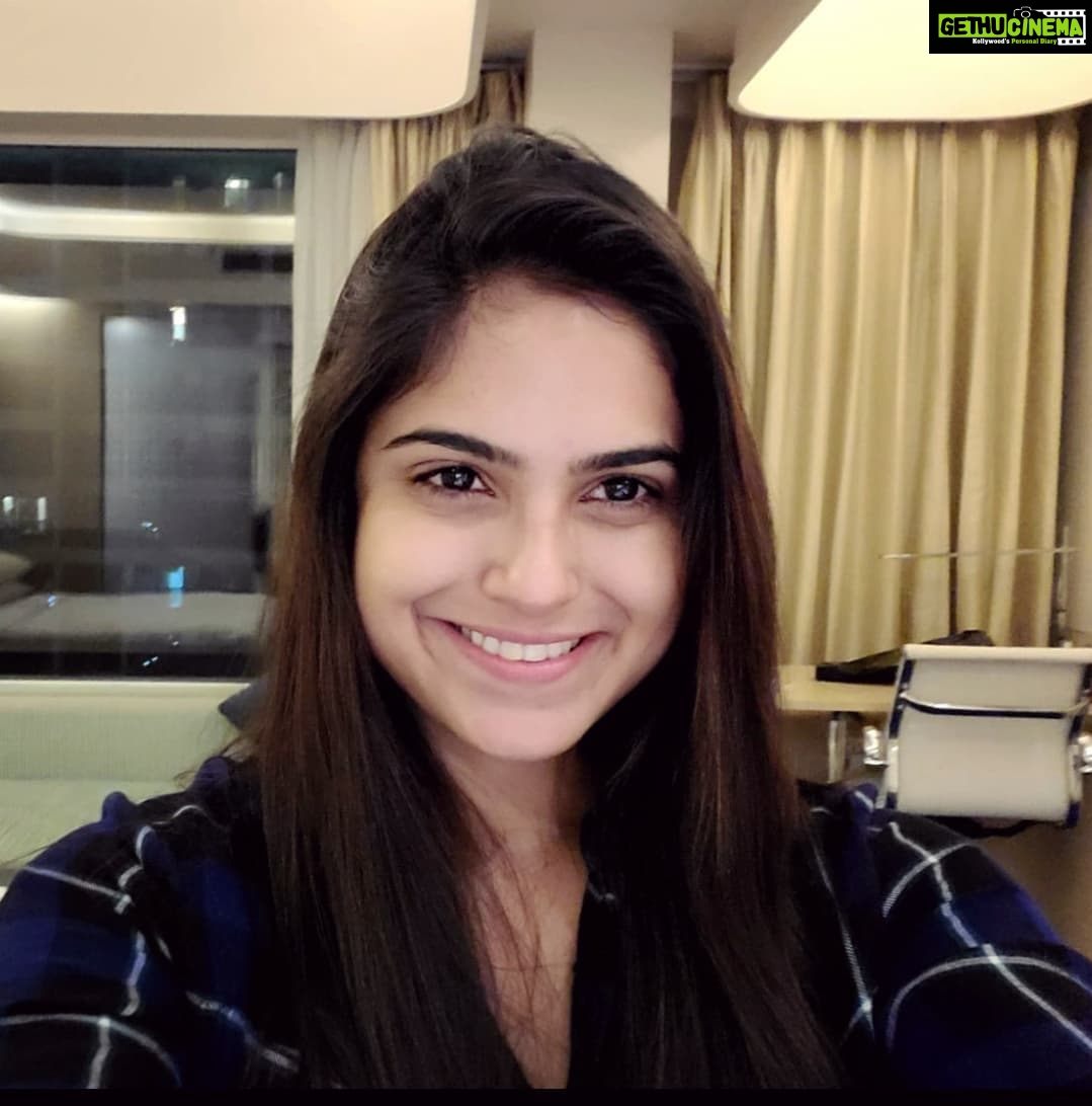 Naina Ganguly Instagram - Have a beautiful day! 🌸 . . . . . . . . . . . . . . . #instalook #instapost #instagram #instagood #instafashion #instafamily #ootd #ootdfashion #photo #photooftheday #lookoftheday #potd #tollywood #bollywood #tollywoodactress #nainaganguly