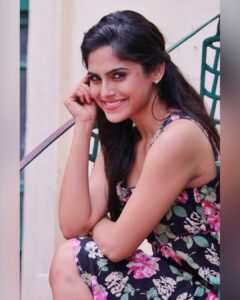 Naina Ganguly Instagram - A girl should be like a butterfly. Pretty to see, hard to catch. 🦋❤
.
.
.
.
.
.
.
.
.
.
.
.
.
.
.
.
#tbt #throwbackdays #ootd #ootdfashion #phone #photooftheday #picoftheday #igaddict #igersindia #igdaily #igfashion #instalook #instapost #instafashion #instafamily #instalike #instagram #instagood #like4likes #likesforlike #l4l #follower #followersinstagram #followforfollowback #tollywood #bollywood #tollywoodactress #nainaganguly