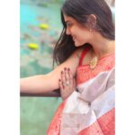 Naina Ganguly Instagram - Subho Maha Navamir Shubheccha! 🙏 . . . . . . . . . . . . . . . . . . #navami #mahanavami #pujolook #pujovibes #pujofashion #traditional #traditionalwear #bong #bonggirl #saree #sareelove #sareelover #sareefashion #pujolookbook #kolkata #kolkatarpujo #picoftheday #photooftheday #lookoftheday #bestoftheday #ootd #ootdindia #ootdfashion #actorslife #nainaganguly