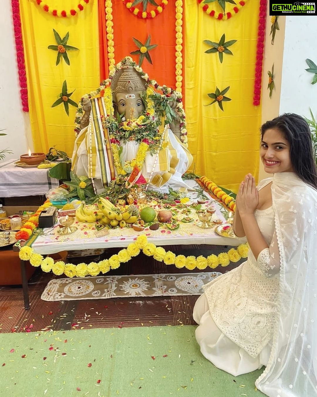 Naina Ganguly - 35.8K Likes - Started my day by taking blessings from Bappa. 🌸🙏
Ganpati Bappa Morya 🙏
Mangal Murti Morya 🌸
.
.
.
.
.
.
.
.
.
.
.
.
.
.
.
#ganpati #ganeshutsav #happyganeshchaturthi #ganpatibappamorya #ganpatifestival #ganesha #took #blessings #indianfestival #indianwear #traditional #photo #photooftheday #lookoftheday #bestoftheday #tollywood #bollywood #nainaganguly