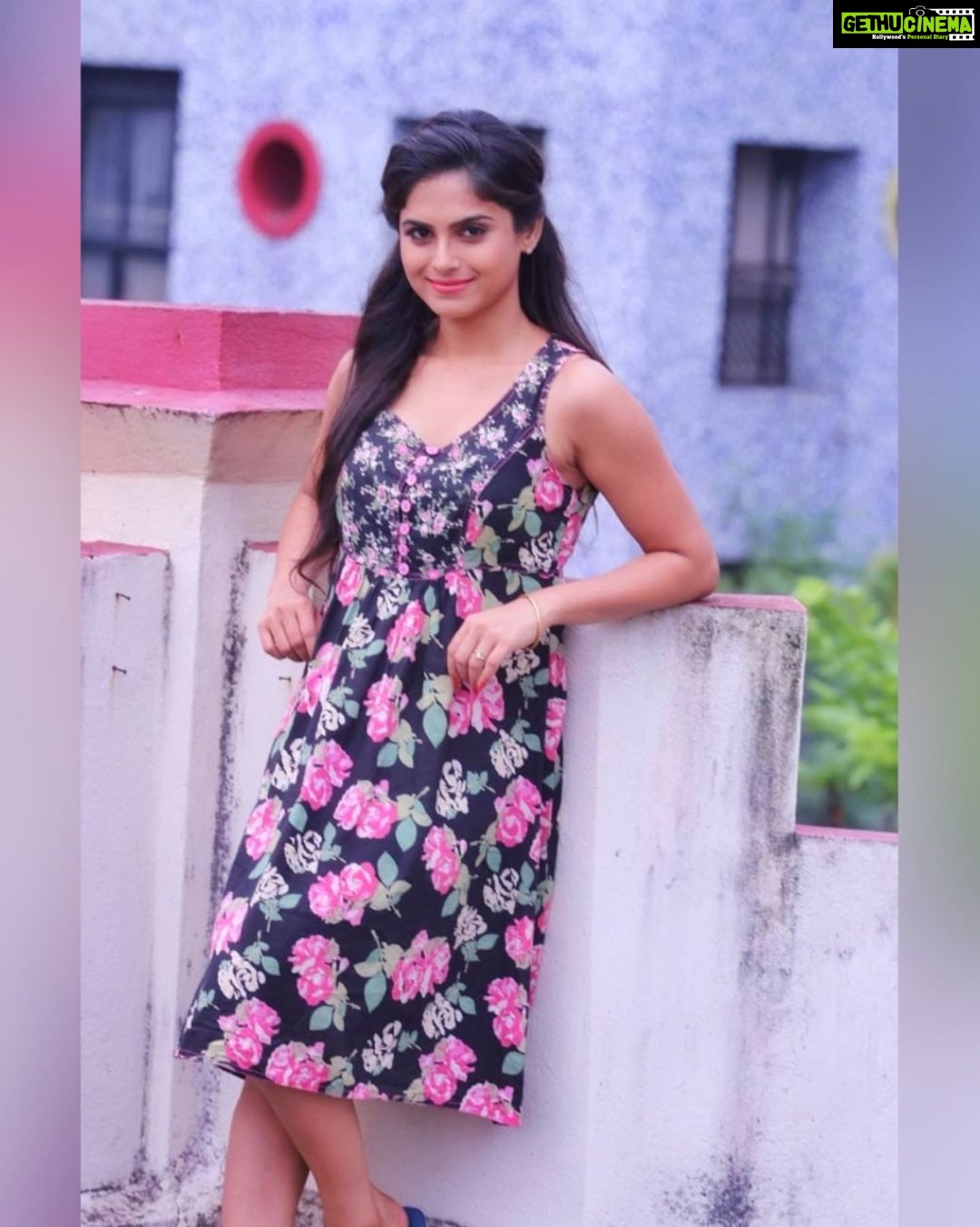 Naina Ganguly - 16K Likes - A girl should be like a butterfly. Pretty to see, hard to catch. 🦋❤
.
.
.
.
.
.
.
.
.
.
.
.
.
.
.
.
#tbt #throwbackdays #ootd #ootdfashion #phone #photooftheday #picoftheday #igaddict #igersindia #igdaily #igfashion #instalook #instapost #instafashion #instafamily #instalike #instagram #instagood #like4likes #likesforlike #l4l #follower #followersinstagram #followforfollowback #tollywood #bollywood #tollywoodactress #nainaganguly