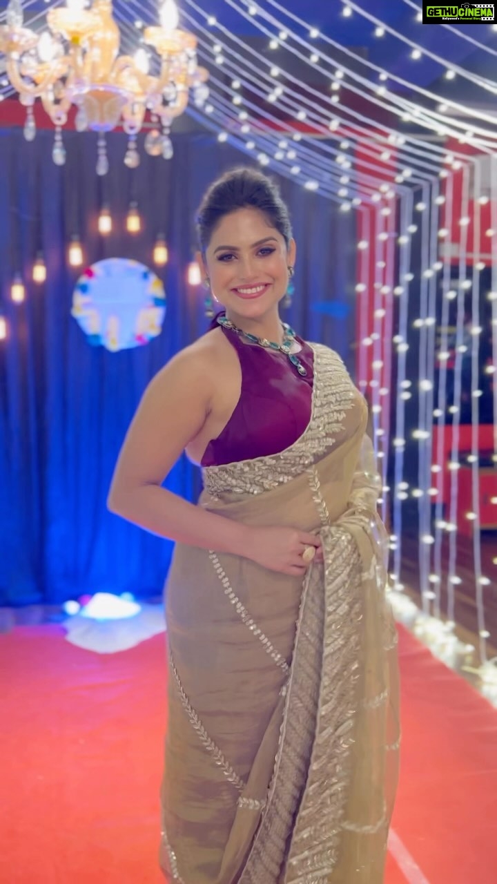 Naina Ganguly Instagram - Rani vibes continue….. . . . . . . . . . . . . . . #ig #igphoto #igpost #instagram #instagood #instadaily #instamood #instalike #traditional #traditionalsaree #traditionaljewellery #saree #sareelove #picoftheday #photooftheday #lookoftheday #bong #actress #nainaganguly