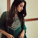 Namitha Pramod Instagram - 🫶🏼❣️ Captured by : @arungnanavel Styled by : @rashmimuraleedharan Wearing: @zuleiha_by_shehazeen Jewellery: @pureallure.in #rajni #moviepromotion #chennai