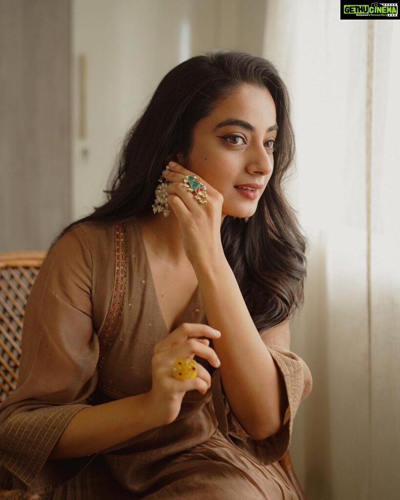 Namitha Pramod Instagram - Love and love only 🫶🏼♥️ Captured by : @merin__georg Styled by : @rashmimuraleedharan Wearing: @kalaakaari Jewellery: @pureallure.in #filmpromotions #rajni #releasingsoon #shoot #film