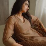 Namitha Pramod Instagram - Love and love only 🫶🏼♥️ Captured by : @merin__georg Styled by : @rashmimuraleedharan Wearing: @kalaakaari Jewellery: @pureallure.in #filmpromotions #rajni #releasingsoon #shoot #film