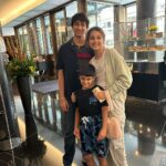 Namrata Shirodkar Instagram – Day off ♥️♥️♥️#family #friends #london Knightsbridge