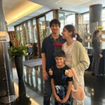 Namrata Shirodkar Instagram – Day off ♥️♥️♥️#family #friends #london Knightsbridge