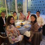 Namrata Shirodkar Instagram – Bonding over food, stories, and shared joys ♥️♥️ ❤️ #LondonCalling 🇬🇧 #familyfriends