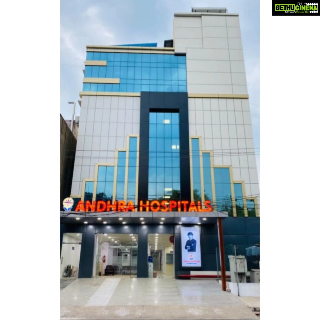 Namrata Shirodkar Instagram - @andhrahospitals opens its doors in Visakapatnam! All my wishes for a successful journey as they strive to make quality healthcare accessible to everyone! #AndhraHospitals #ThePeoplesPulse #SavingLives
