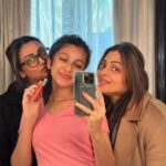 Namrata Shirodkar Instagram - Can't get enough of this new lip oil by #rarebeauty 😍😍😍 @selenagomez you have our hearts! ♥️♥️♥️