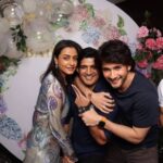 Namrata Shirodkar Instagram – (1/2) About last night! My first official party with our 11-year-old, and she had an absolute blast, much like her father. ♥️♥️♥️♥️

Just like the old times… Met all our friends who came out of the woodwork 🤣🤣. Just like we did 🤣🤣🤣But whatta party! 🎉 Thank you our little blessed couple, @shriyabhupal and @anindith, for hosting the best party in town. ♥️♥️♥️♥️ Thank you @diabhupal, @krishnarbhupal and @shalini_bhupal for being the best hosts 🤗