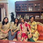 Namrata Shirodkar Instagram – School mother’s night! The best times ever! Such a rock solid group who I love so much! 🤩 Selfless moms with only one aim to get all our kids to shine ♥️♥️♥️♥️ More and more power to all of us!

The best food and the best host @vadlamudishilpa! @sulakshana_19 your home next! @shona_.malhotra!

@sunayanau. Outfit: @gazalguptacouture