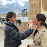 Namrata Shirodkar Instagram - Trocadéro... Paris is never complete without a visit to the Eiffel 🗼♥️♥️♥️ #eiffeltower #sisterstogether Eiffel Tower - Paris, France
