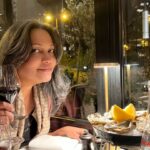 Namrata Shirodkar Instagram - Some sweet evenings with the people I love ♥️♥️♥️ #friendsandfamily #paris