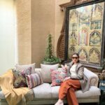 Namrata Shirodkar Instagram – A glimpse of a luxurious transformation to my living room with furniture and accents selected from the newly launched Sarita Handa store in Banjara Hills, Hyderabad. 
.
.
@saritahanda
.
.
.
@pr.richagupta
