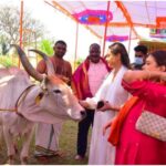 Namrata Shirodkar Instagram – Temple visit… A day for prayers, blessings and gratitude 🙏🙏Vattem… A place of calm, serenity and powerful energies which surround us and most importantly the presence of God energy 🙏🙏The warm hospitality & the beauty of Vattem village and its people made me feel at home and at peace! ❤️

Spending time at the Gaushala was such a calming experience…Thank you #DevenderReddy garu for inviting me and allowing me to experience this beautiful place!
