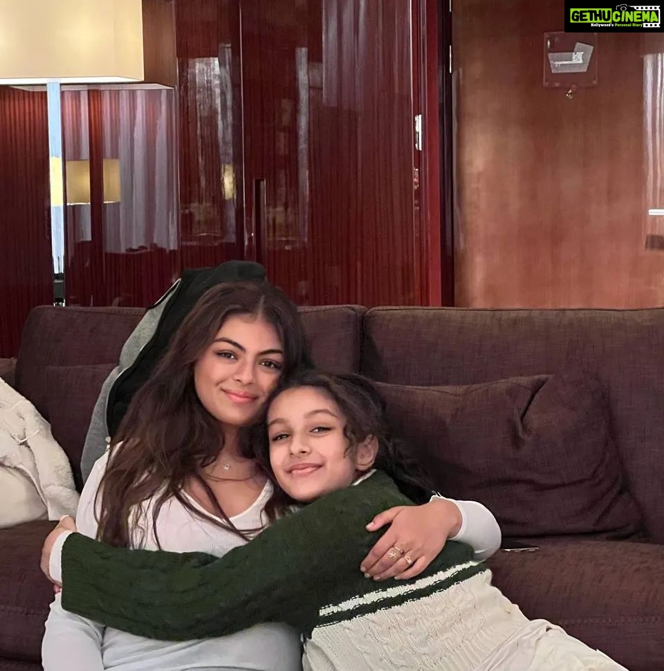 Namrata Shirodkar Instagram - My two beautiful hearts 💕 Sometimes I look at you and wonder "Where have all the years gone?"... I now see two young girls ready to take on the world!! So proud!! Love and more love to you both ♥️♥️♥️ @anoushkaranjit @sitaraghattamaneni