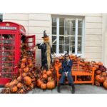 Namrata Shirodkar Instagram – Season’s greetings from London… Leaving with some great memories! #HappyHalloween 🎃 #UntilNextTime ♥️