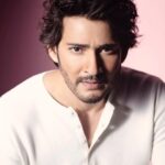 Namrata Shirodkar Instagram - 🔥🔥🔥 Jatin It’s too damn cool!! #Repost - @jatinkampani His gaze says it all! You are one of a kind @urstrulymahesh Always fun working with you.