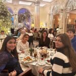Namrata Shirodkar Instagram - Pub lunches... Michelin dinners... Tavern visits... One big bunch of happiness wrapped together with some great memories!! ❤️❤️❤️ #London