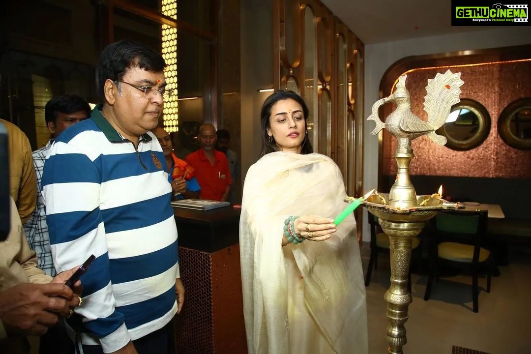 Namrata Shirodkar Instagram - Minerva Coffee Shop!!πopens its doors today at Banjara Hills Road No. 12! Enjoy food the way it should be ππ @an_restaurants_hyd #Minerva