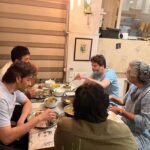 Namrata Shirodkar Instagram - Little moments in my big city of dreams ♥️♥️♥️ Thanks my Shazia for the best homemade meal!! 🤗♥️ #Mumbai #Friends #HomeFood @urstrulymahesh #Trivikram @musicthaman @meherramesh @avigowariker @shaziaqg