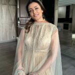 Namrata Shirodkar Instagram - Chic meets classic ✨ The signature @taruntahiliani!