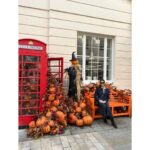 Namrata Shirodkar Instagram – Season’s greetings from London… Leaving with some great memories! #HappyHalloween 🎃 #UntilNextTime ♥️