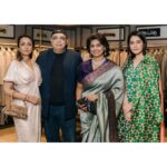 Namrata Shirodkar Instagram – To a great evening with some great company! ✨ Wishing you the best always my dear friend @taruntahiliani! You’re a rockstar!

#PainterlyDreams #TarunTahiliani @ensembleindia