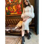 Namrata Shirodkar Instagram - Dressed in @falgunishanepeacockindia for the @store.niam launch! ✨ @falgunipeacock @shanepeacock