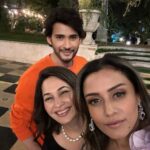 Namrata Shirodkar Instagram - Welcoming the Diwali season with amazing people and our exceptional hosts, #KrishnaReddy and @sudhareddy.official. No one could've done it better than you Sudha! What a fabulous evening! Thank you for having us over. ❤️✨