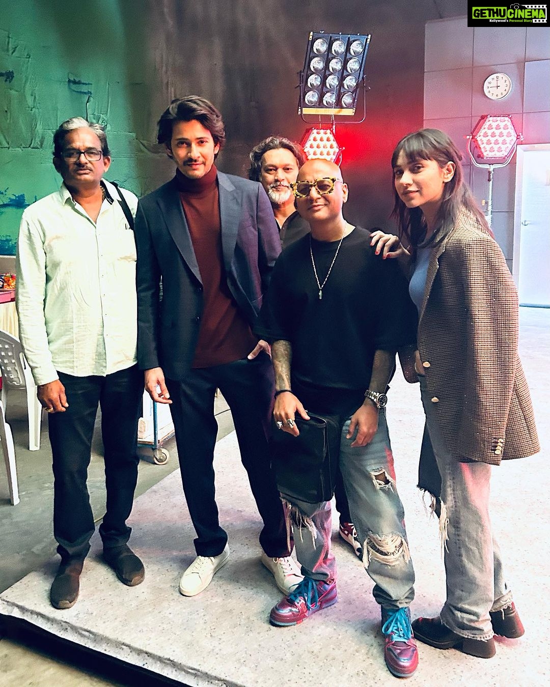 Namrata Shirodkar Instagram - And itβs a wrap !!! All about today β¦ fun and fruitful and a job well done team MB πππ!! #kpatabhiramarao ( makeup ) Hyderabad